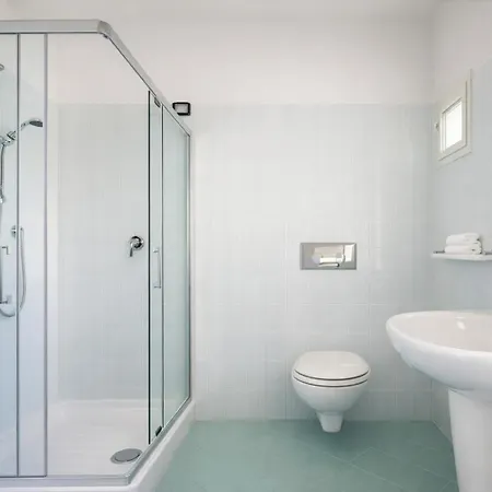 Hotiday Capo Di Hotel 3*