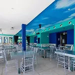 Hotiday Capo Di Ξενοδοχείο 3*